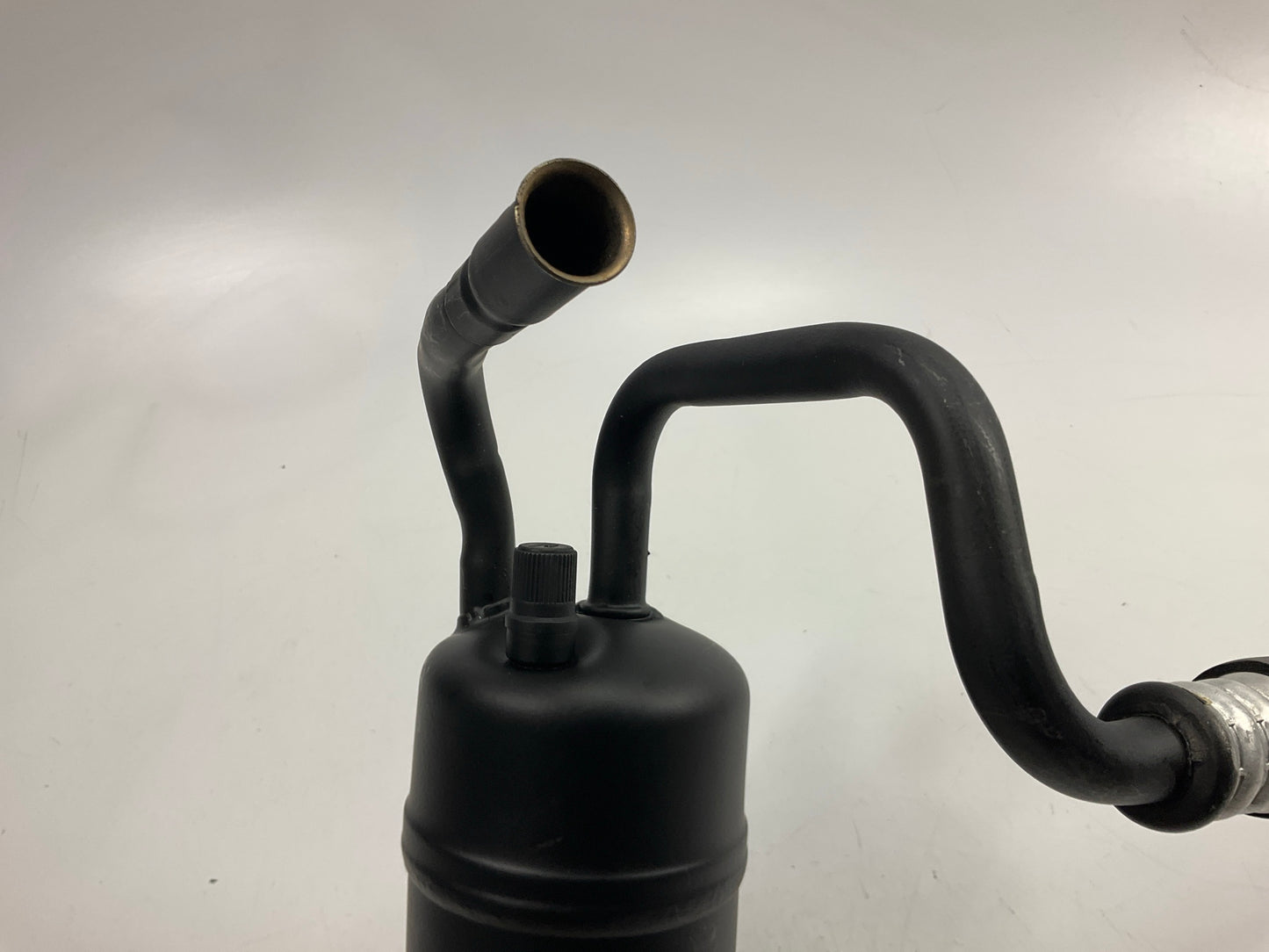 Four Seasons 55307 A/C Accumulator With Hose - 2002-2007 Ford Taurus