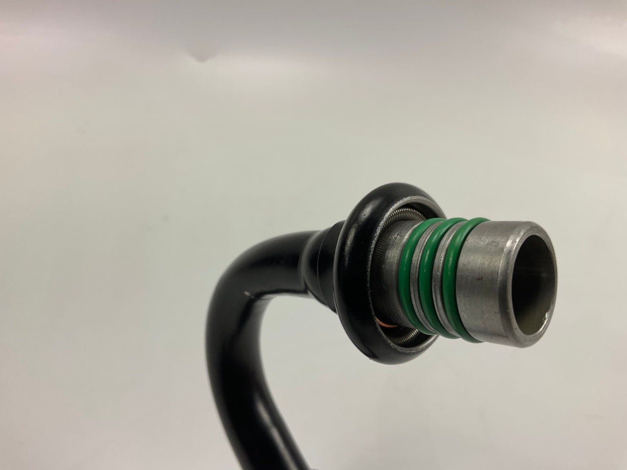 Four Seasons 55308 A/C Receiver Drier A/C Accumulator With Hose Assembly