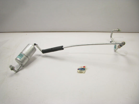 Four Seasons 55620 - A/C Accumulator With Hose Assembly