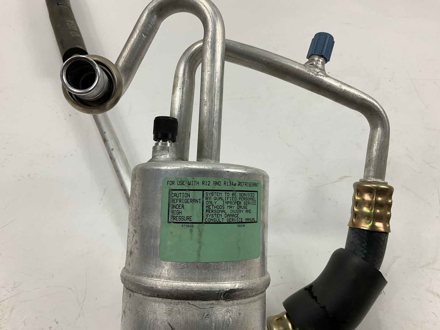 Four Seasons 55626 A/C Accumulator With Hose Assembly