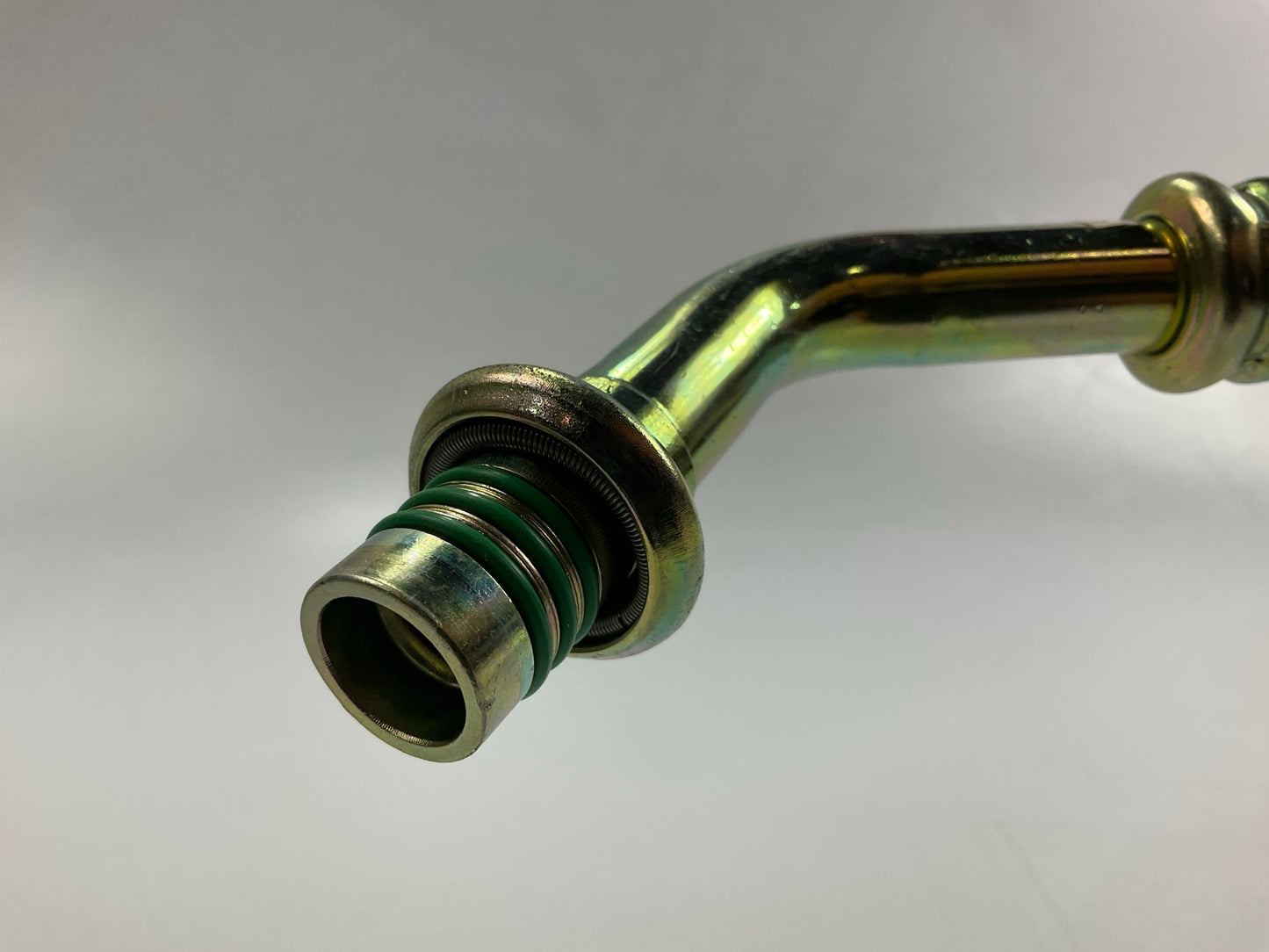 Four Seasons 56107 A/C Refrigerant Discharge / Suction Hose