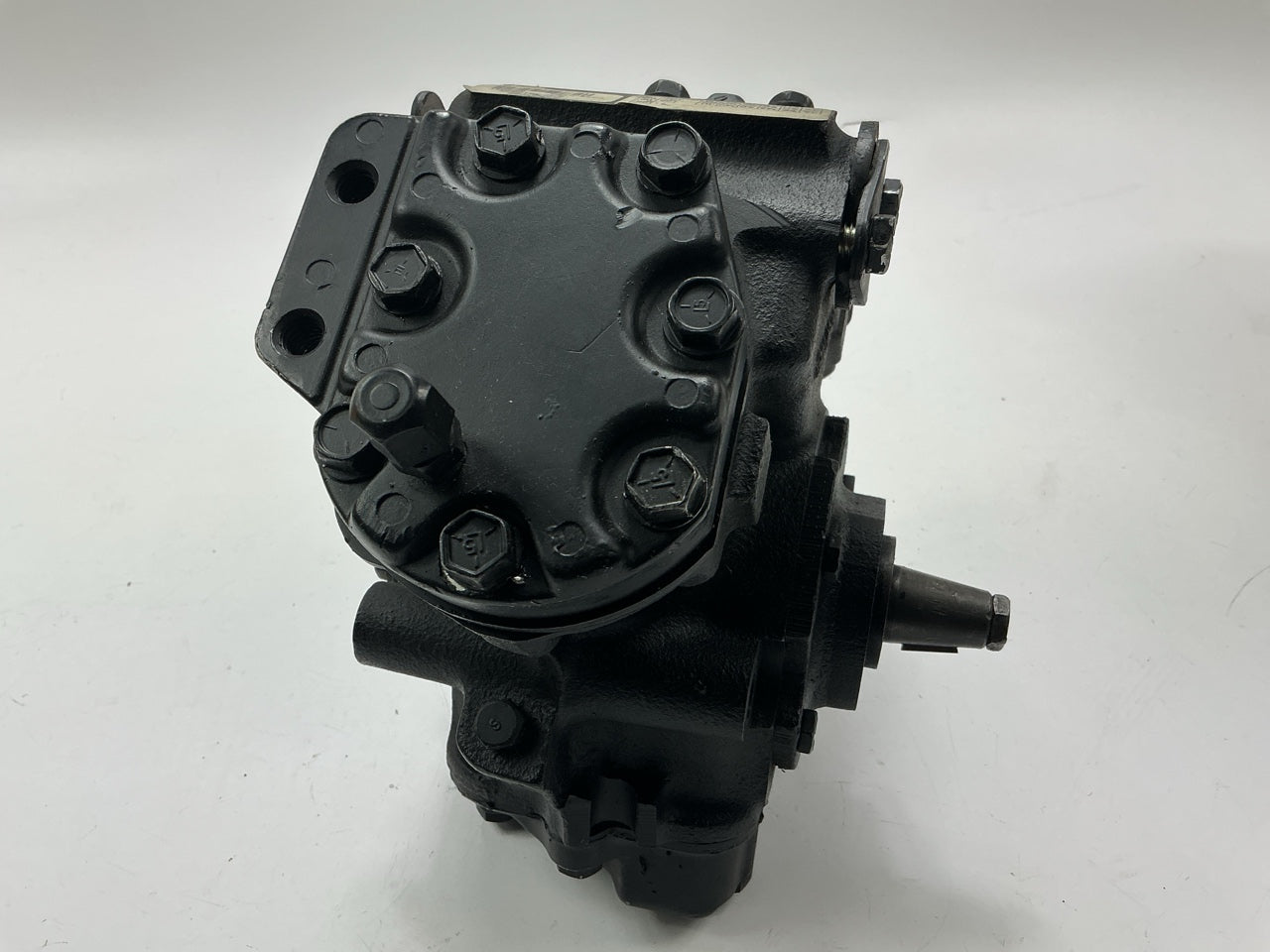 NEEDS TO BE REBUILT (SOLD AS A CORE ONLY) RV2 A/C Compressor For Chrysler