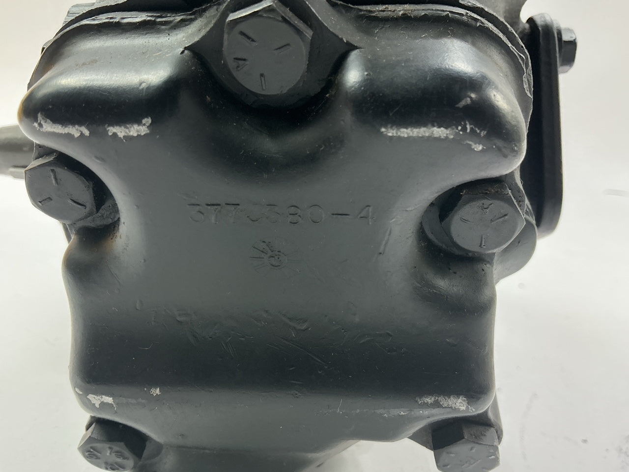 NEEDS TO BE REBUILT (SOLD AS A CORE ONLY) RV2 A/C Compressor For Chrysler