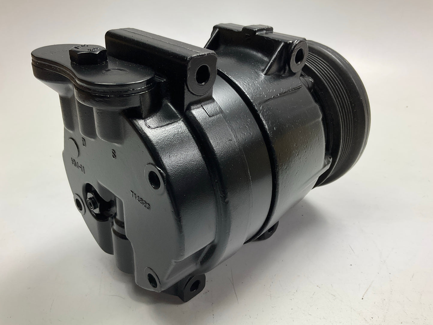 Four Seasons 67270 A/C Compressor