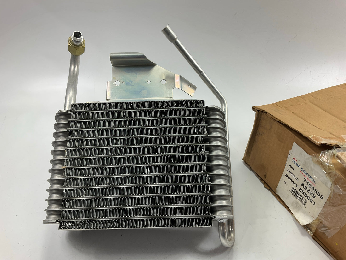 FIN DAMAGED SEE PHOTOS Four Seasons 7154533 A/C Evaporator Core