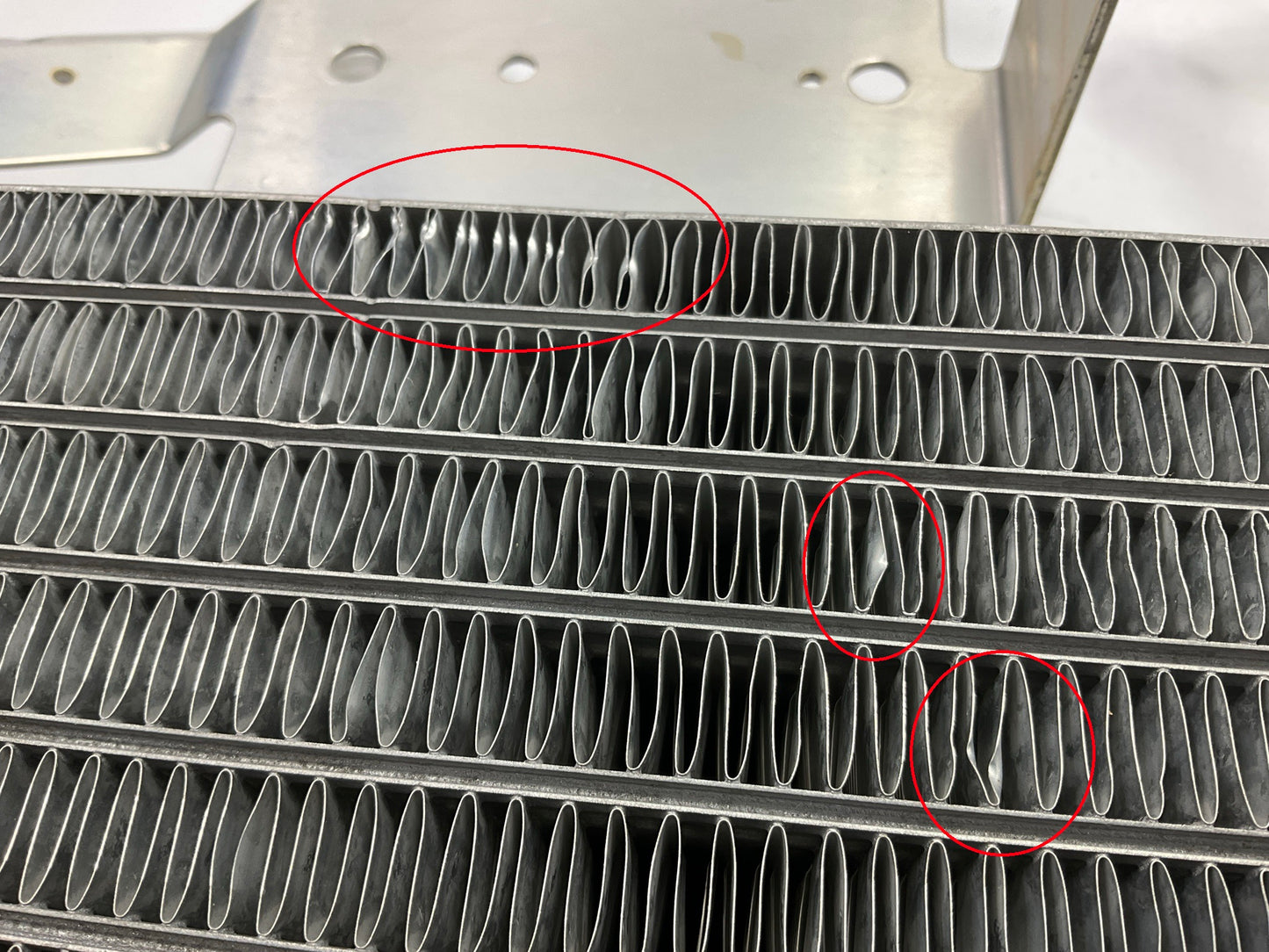 FIN DAMAGED SEE PHOTOS Four Seasons 7154533 A/C Evaporator Core