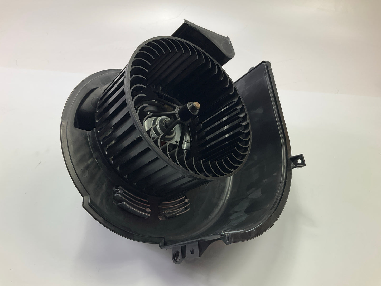 Four Seasons 75052 HVAC Blower Motor For BMW 2007-2014 X5, 2008-2014 X6
