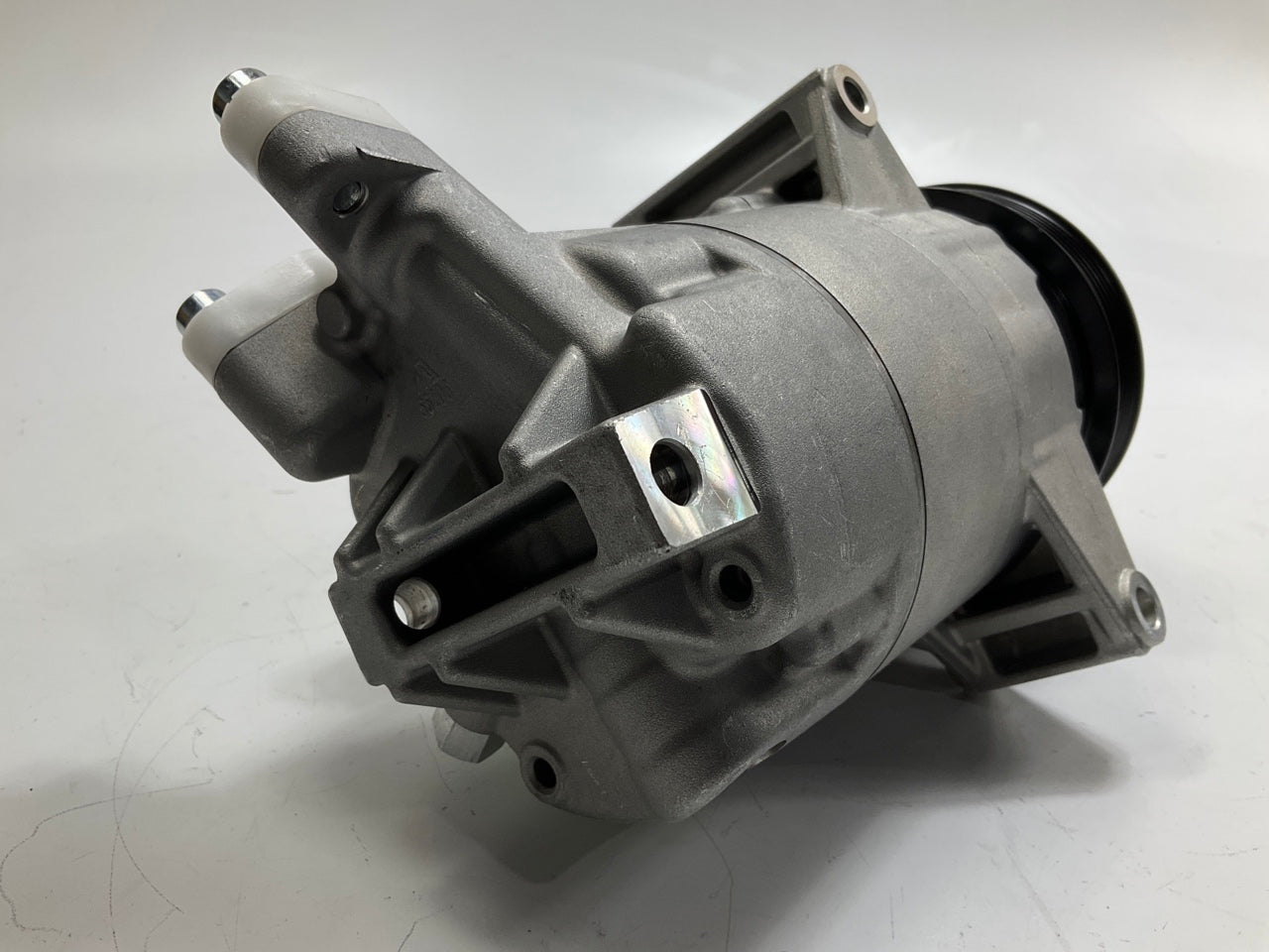 REMAN. Four Seasons 77404 A/C Compressor For 2007-2010 Nissan Versa