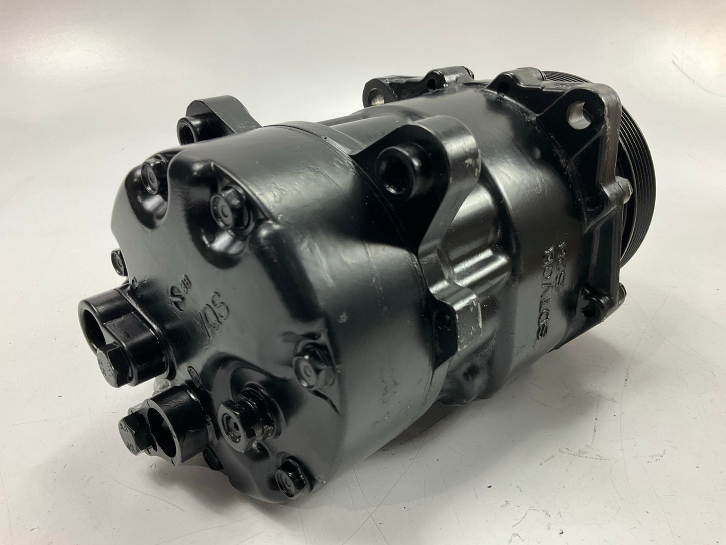 REMAN. Four Seasons 77554 A/C Compressor