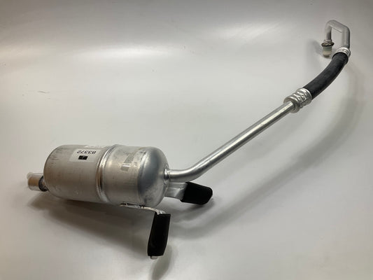 Four Seasons 83372 A/C Accumulator With Hose Assembly