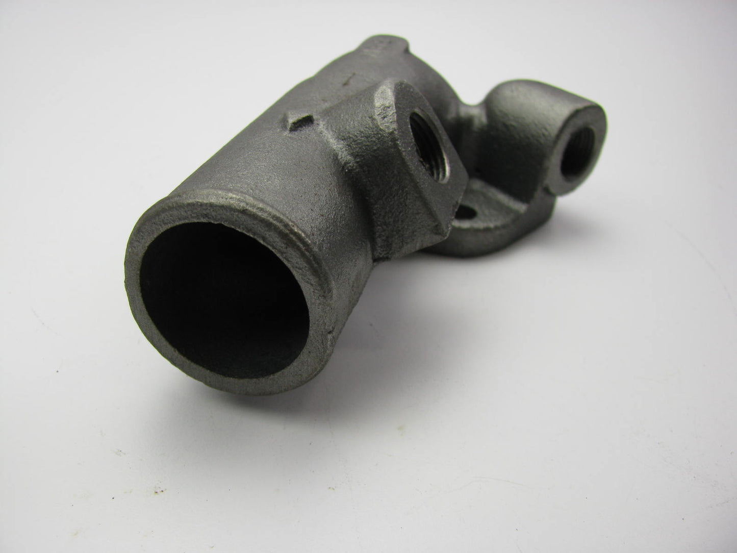 Four Seasons 84913 Coolant Water Outlet Neck