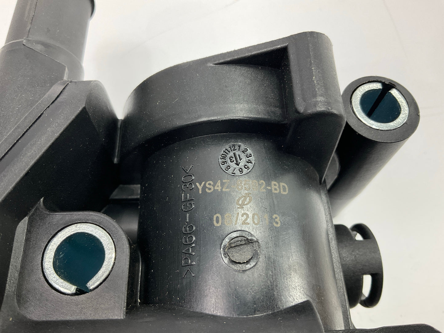 Four Seasons 85082 Engine Coolant Thermostat Housing