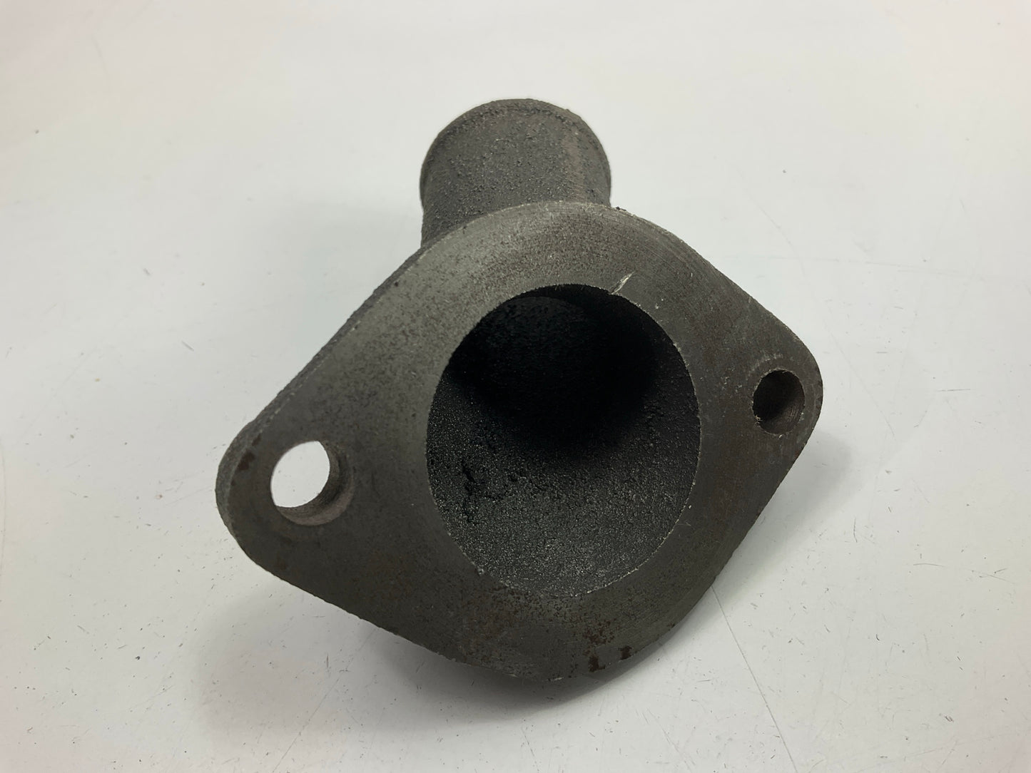 Four Seasons 85103 Engine Coolant Water Outlet 1992-1995 Astro, 1992-1995 Safari