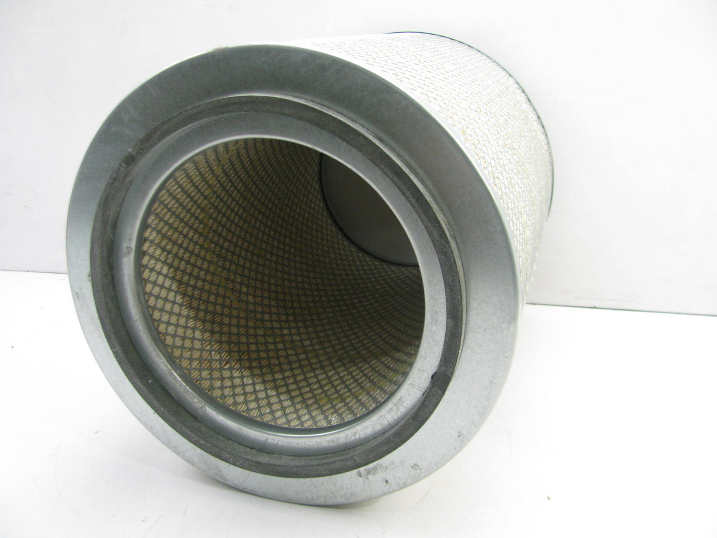 Fram CA3863 Air Filter For Volvo / White Trucks, Replaces Wix # 46596