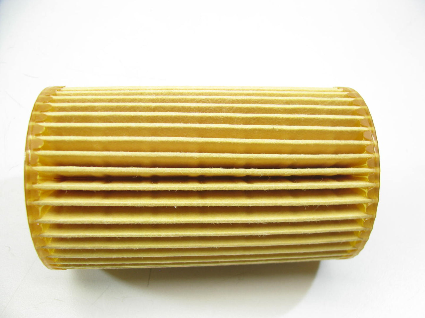Fram CH10295 Oil Filter Replaces 57310 L25702 P979 LF625 84041 72249WS