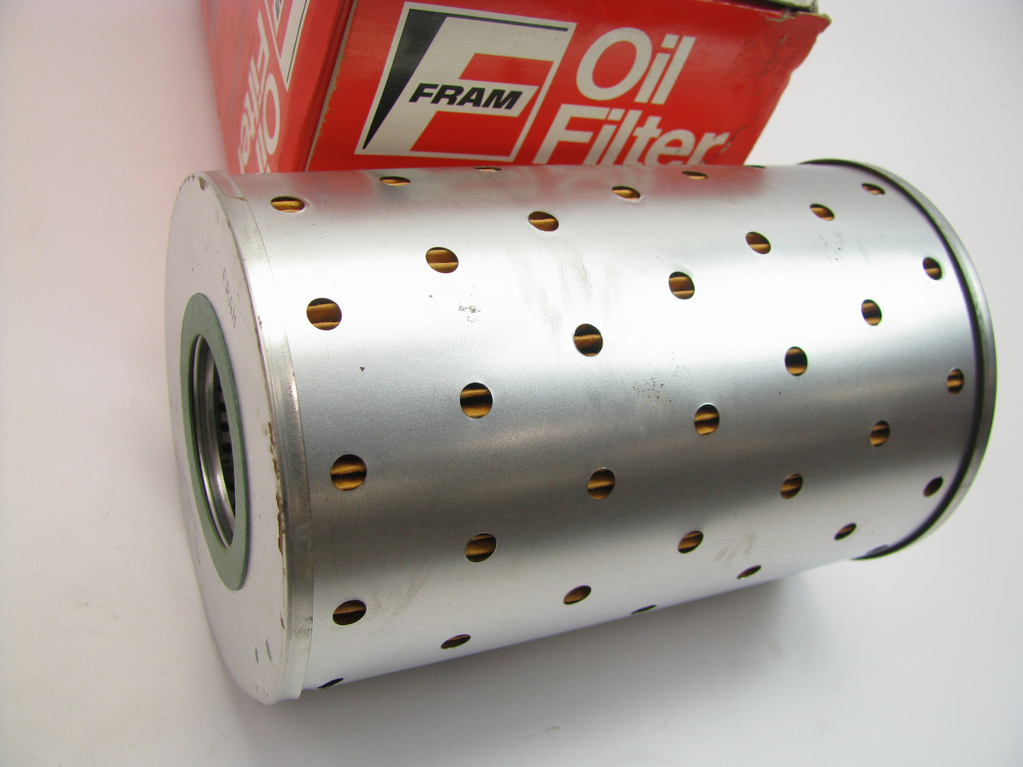 Fram CH332APL Oil Filter Replaces 51154 L40119 P119 LF326 LF521 P550172 85154