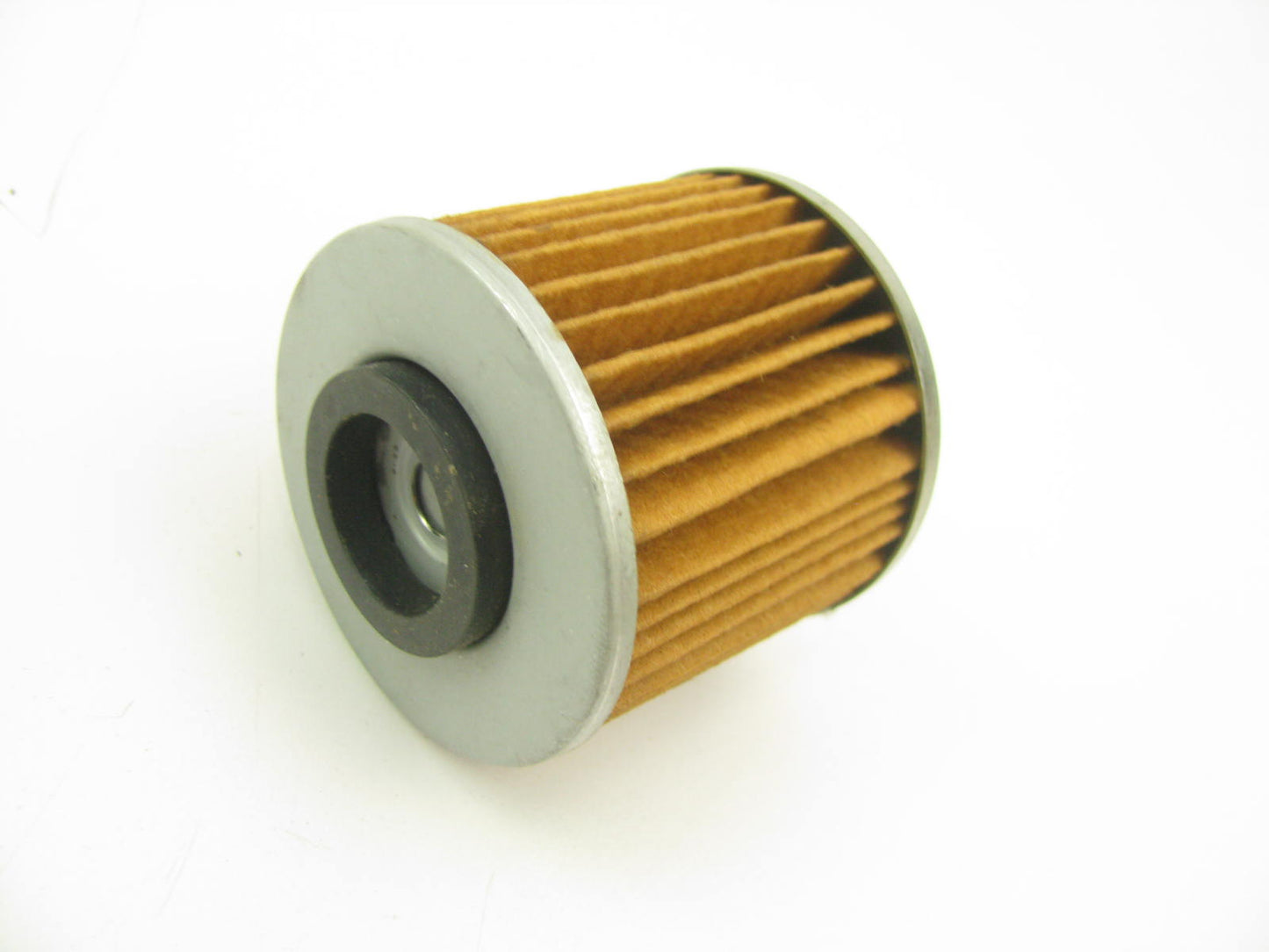 Fram CH6005 Engine Oil Filter Replaces 24936 ML16805 P7005 LF591 89936