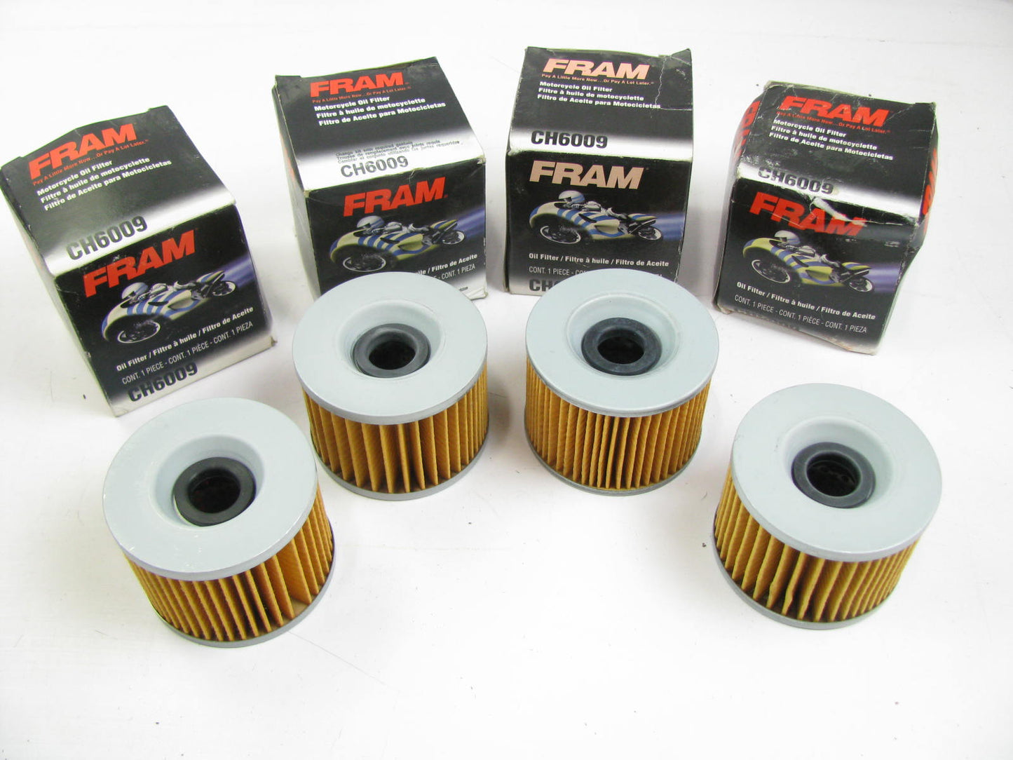 (4) Fram CH6009 Engine Oil Filter Replaces 51216 ML16809 LF571 85216 P148