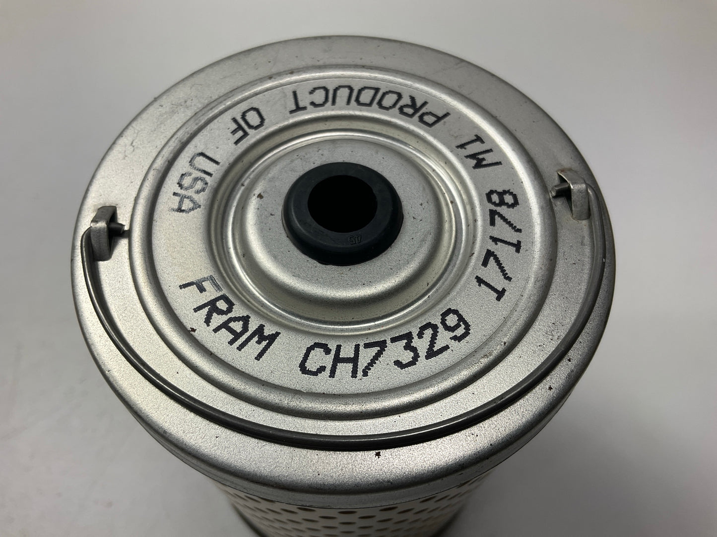 Fram CH7329 Oil Filter Replaces 51398 L20011 P824A LF158 85384 P125 PF962