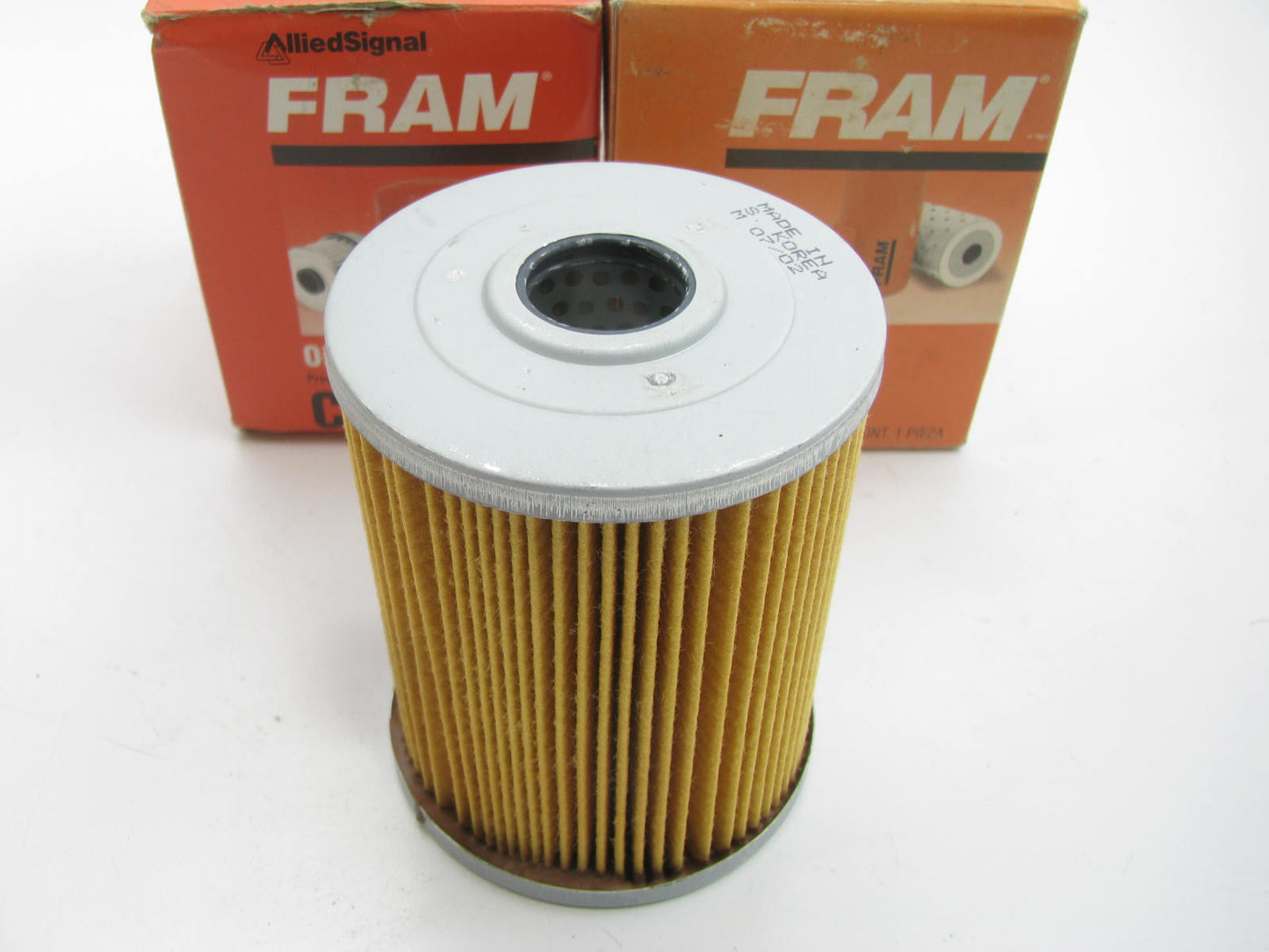 (2) Fram CH7732 Engine Oil Filters -  1994-1996 VW Jetta, Passat 2.8L VR6