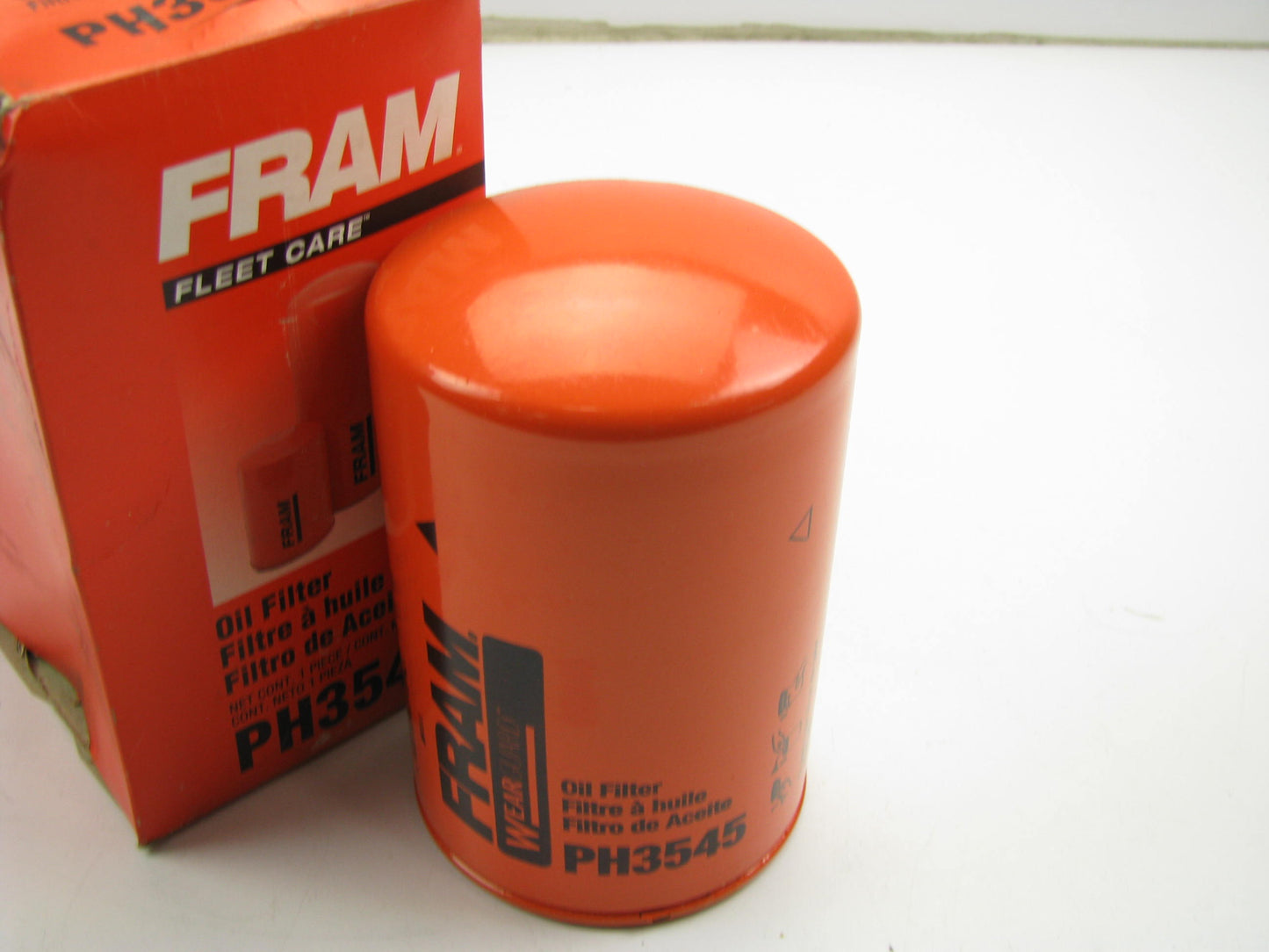 Fram PH3545 Engine Oil Filter Replaces: PF1056 B605 1R-0714 9N-6007 51351 51376