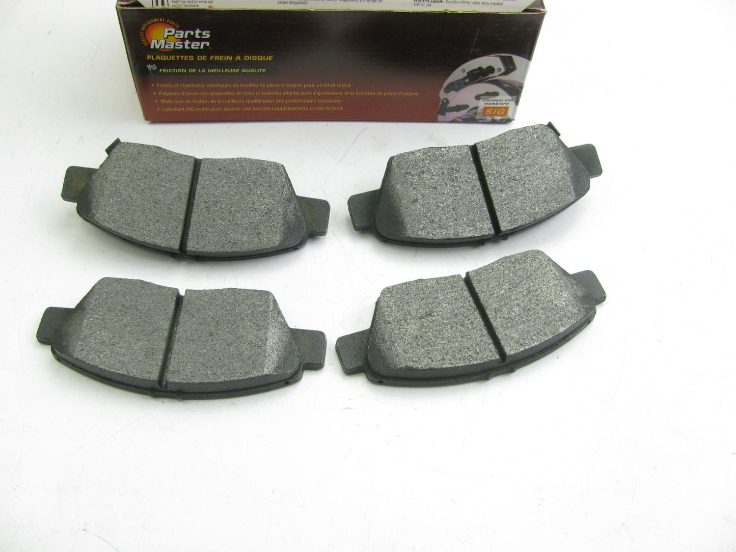 Friction Master MD1394 Front Disc Brake Pad Set - Semi-Metallic