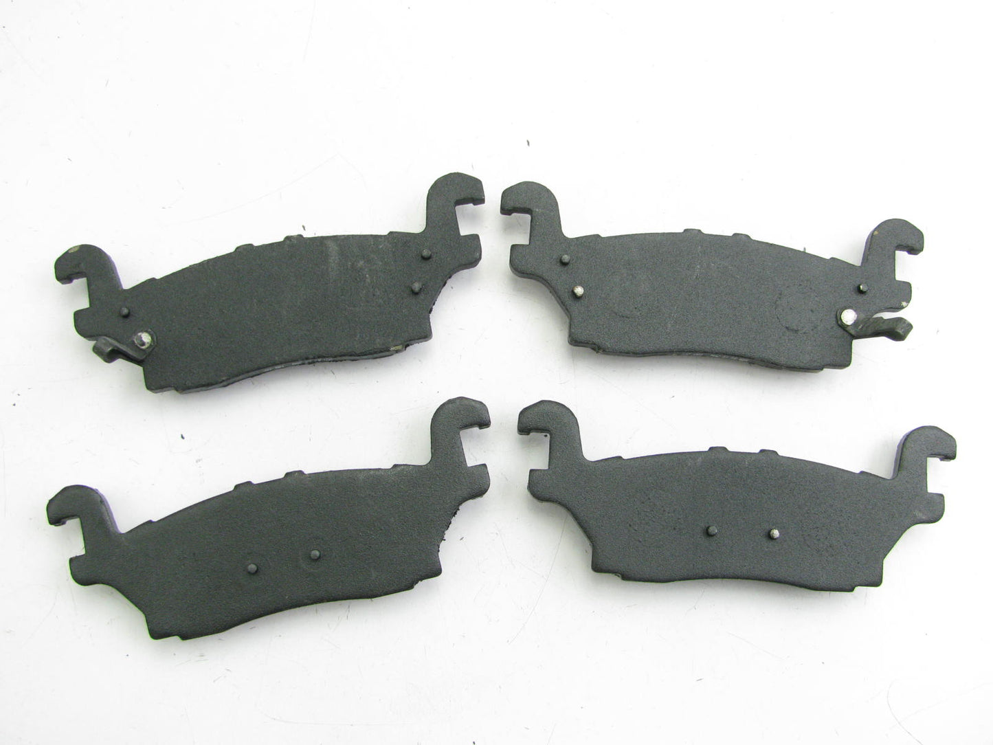 Friction Master MKD1120 Rear Disc Brake Pads 2006-2010 Hummer H3 2009-2010 H3T