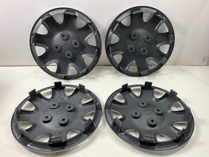 COSMETIC DAMAGE #16 Futura KT895-13SL 13'' Universal Wheel Cover Set - Silver