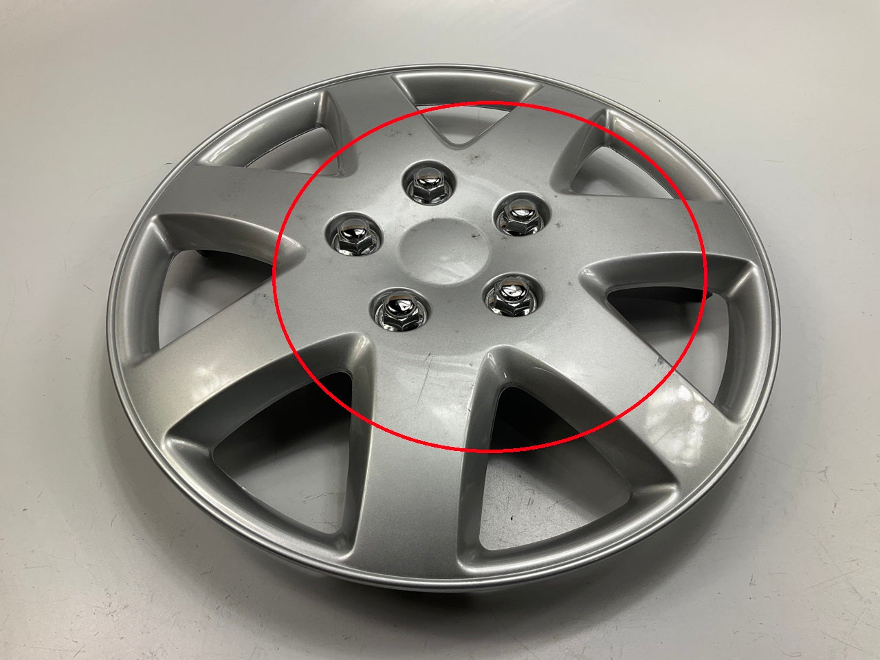 COSMETIC SCRATCH SCUFFS Futura KT962-15SL Universal 15'' Wheel Cover Set - SILVER