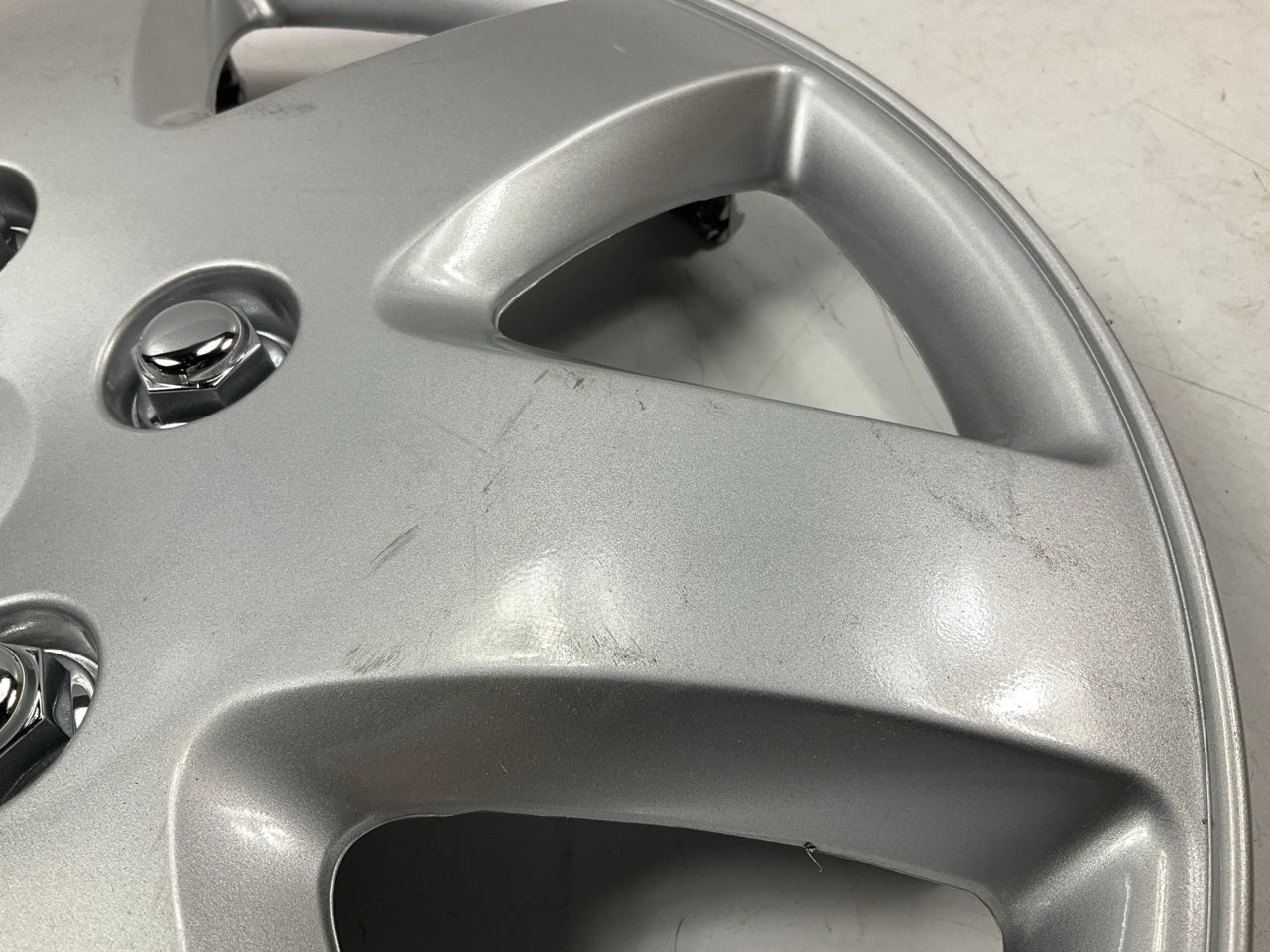 Scratched From Storage - Futura KT962-16SL 16'' Wheel Cover Set