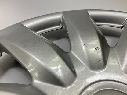COSMETIC SCRATCH - Futura KT985-15SL Universal 15'' Wheel Cover Set - SILVER