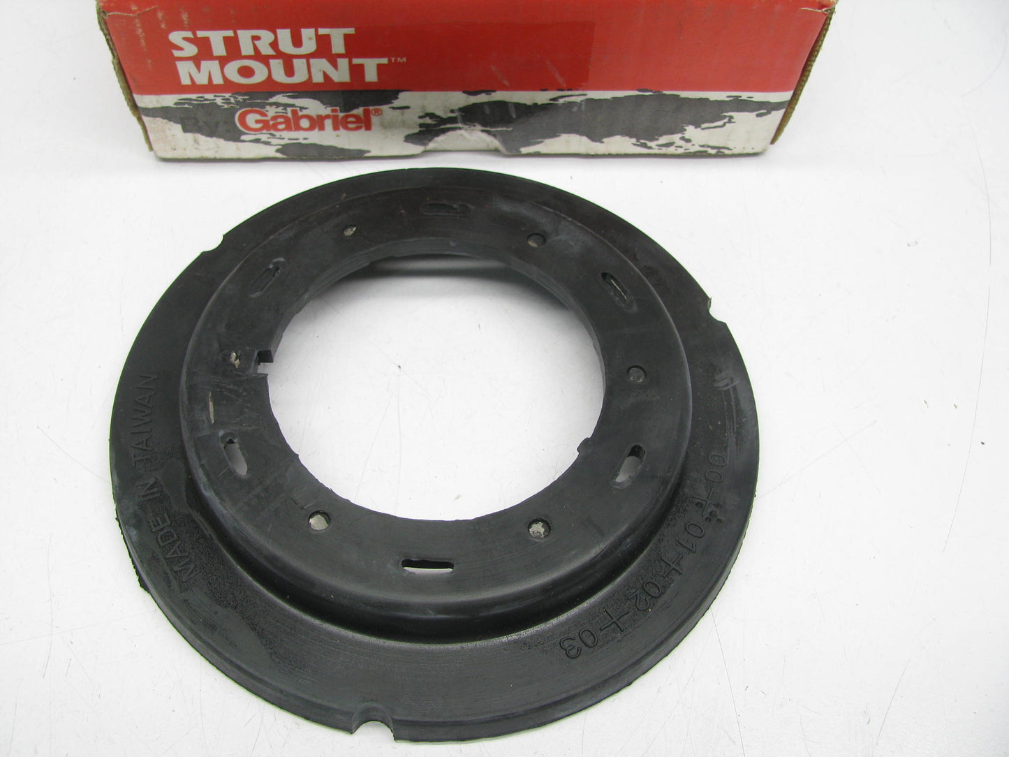 Gabriel 142747 Front Strut Mount Upper Spring Seat - 1996-2007 Ford Taurus