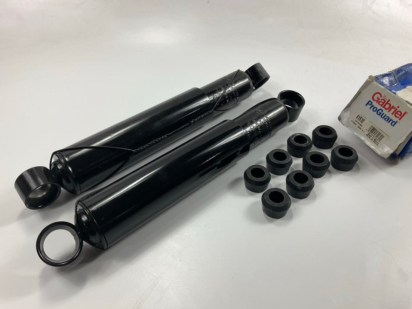 (2) Gabriel 61510 Rear Shock Absorbers - 1995-2004 Toyota Tacoma 4WD