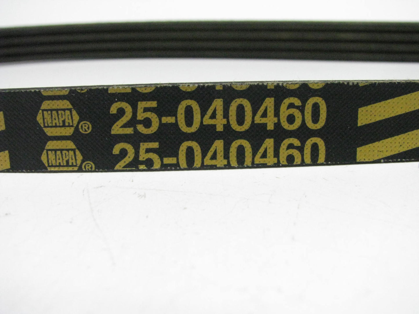 Gates K040460 Serpentine Belt - 0.56'' X 46.50'' - 4 Ribs