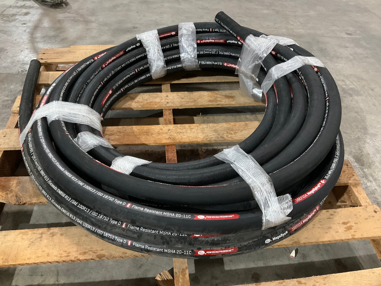 75 Feet - Gates 16EFG5K 1'' Hydraulic Hose Flame Resistant  5000 PSI W.P.  100R13