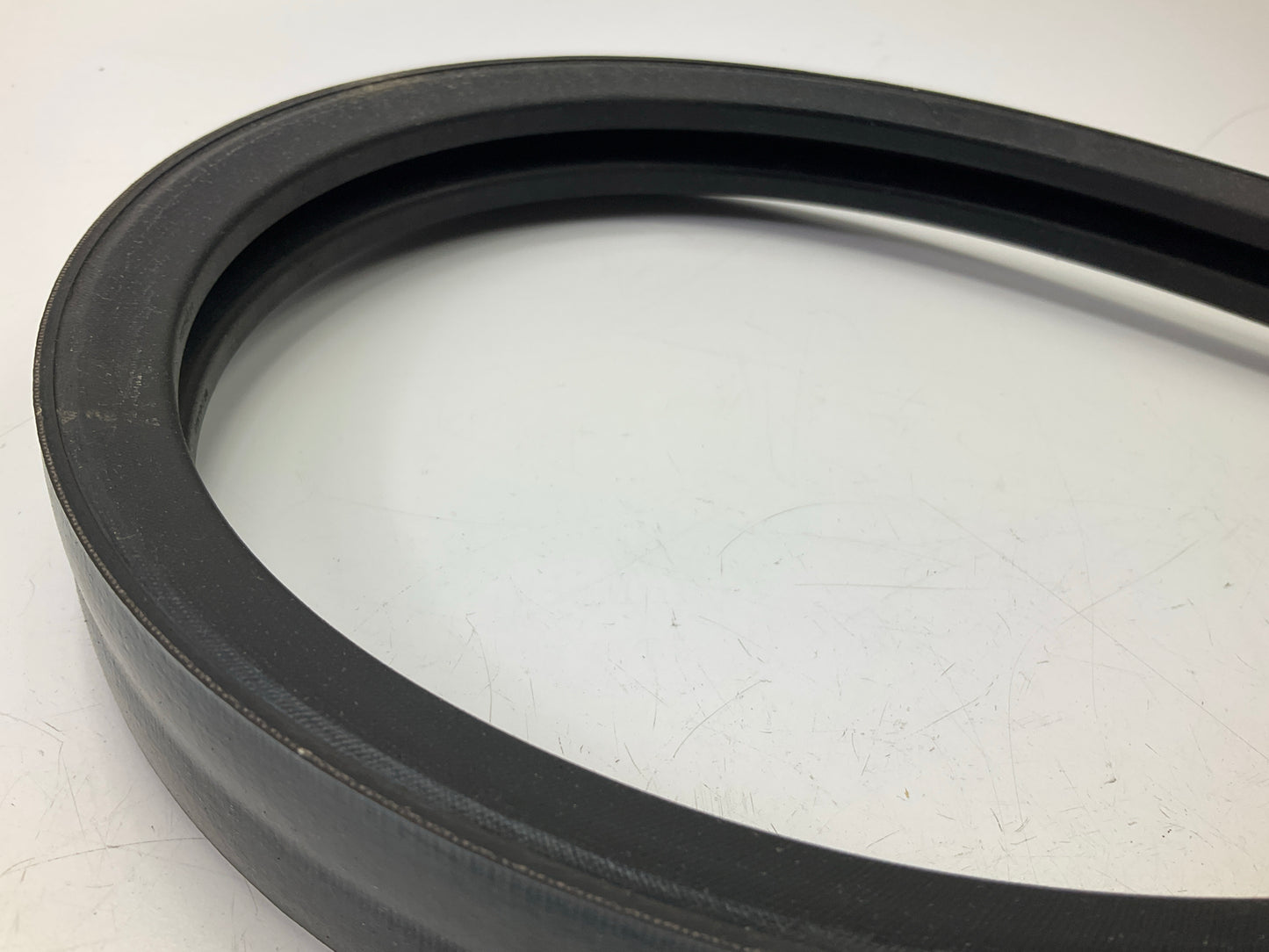 Gates 2/5V950 Super HC Powerband Belt 2-Strands 1.38'' Top X 95'' Outside Circumf.