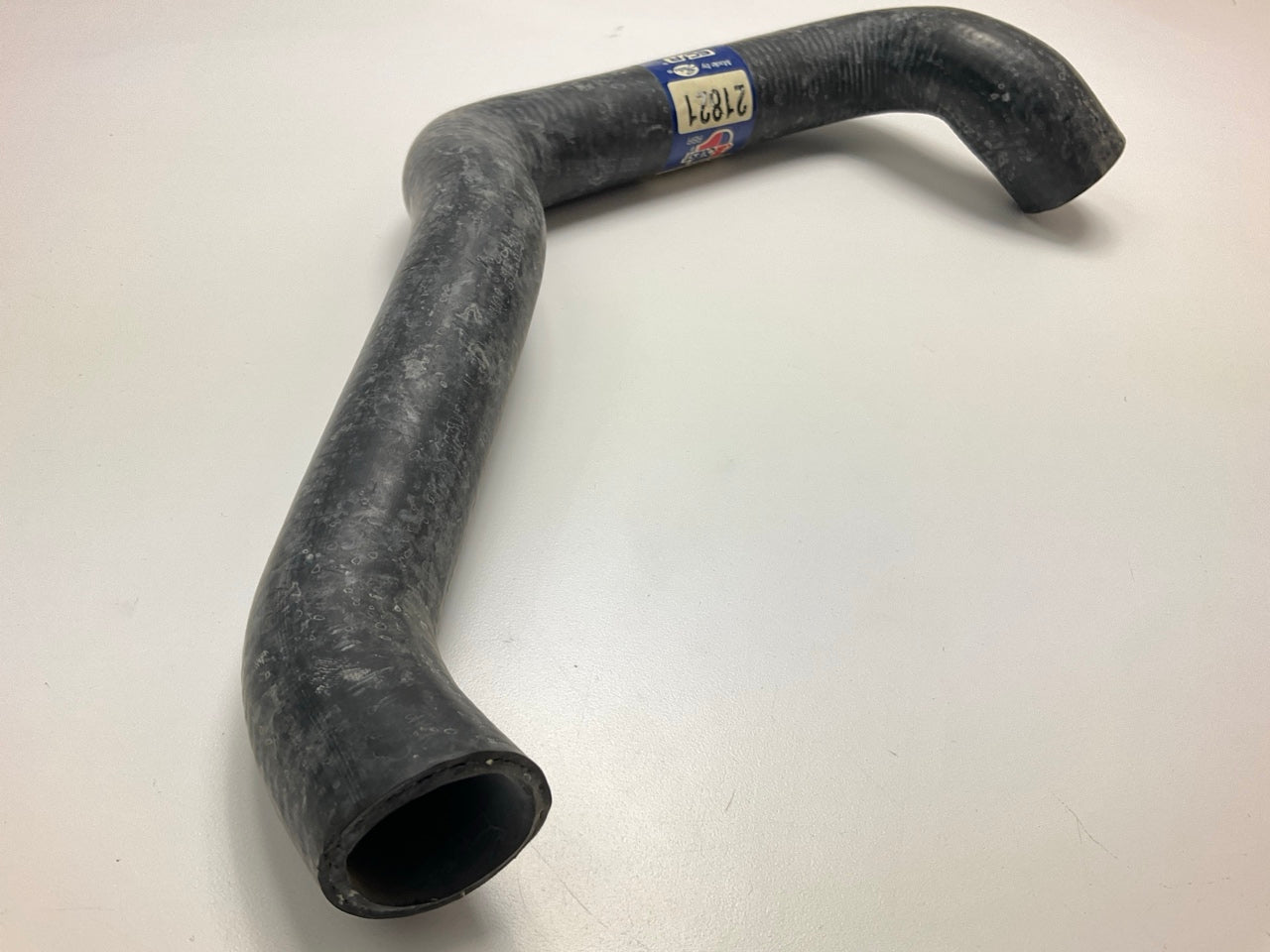 Gates 21821 Radiator Upper Coolant Hose (w/o Factory AC)
