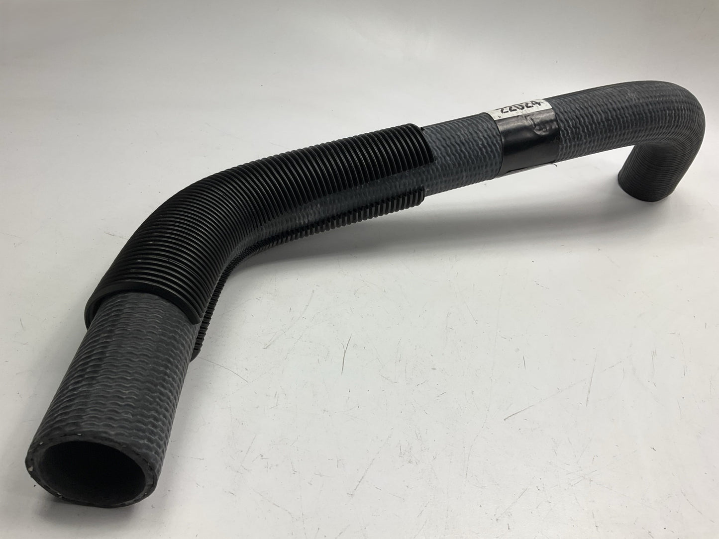 Gates 22024 Radiator Coolant Hose, Lower,  For 1990-1998 Lexus LS400