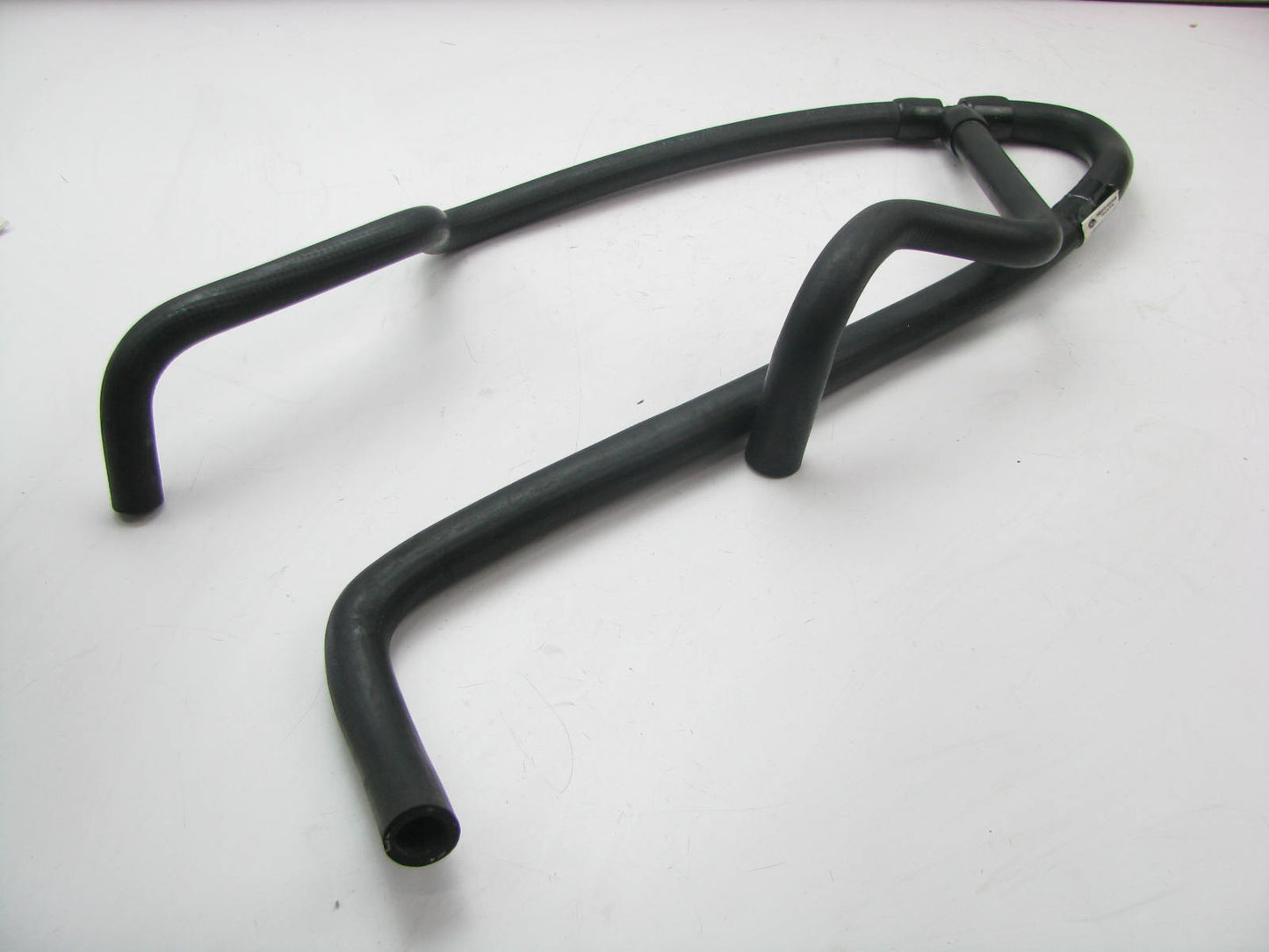 Gates 22471 HVAC Molded Heater Hose 1998-00 Ford E-150 E-250 4.2L W/ Aux Heater