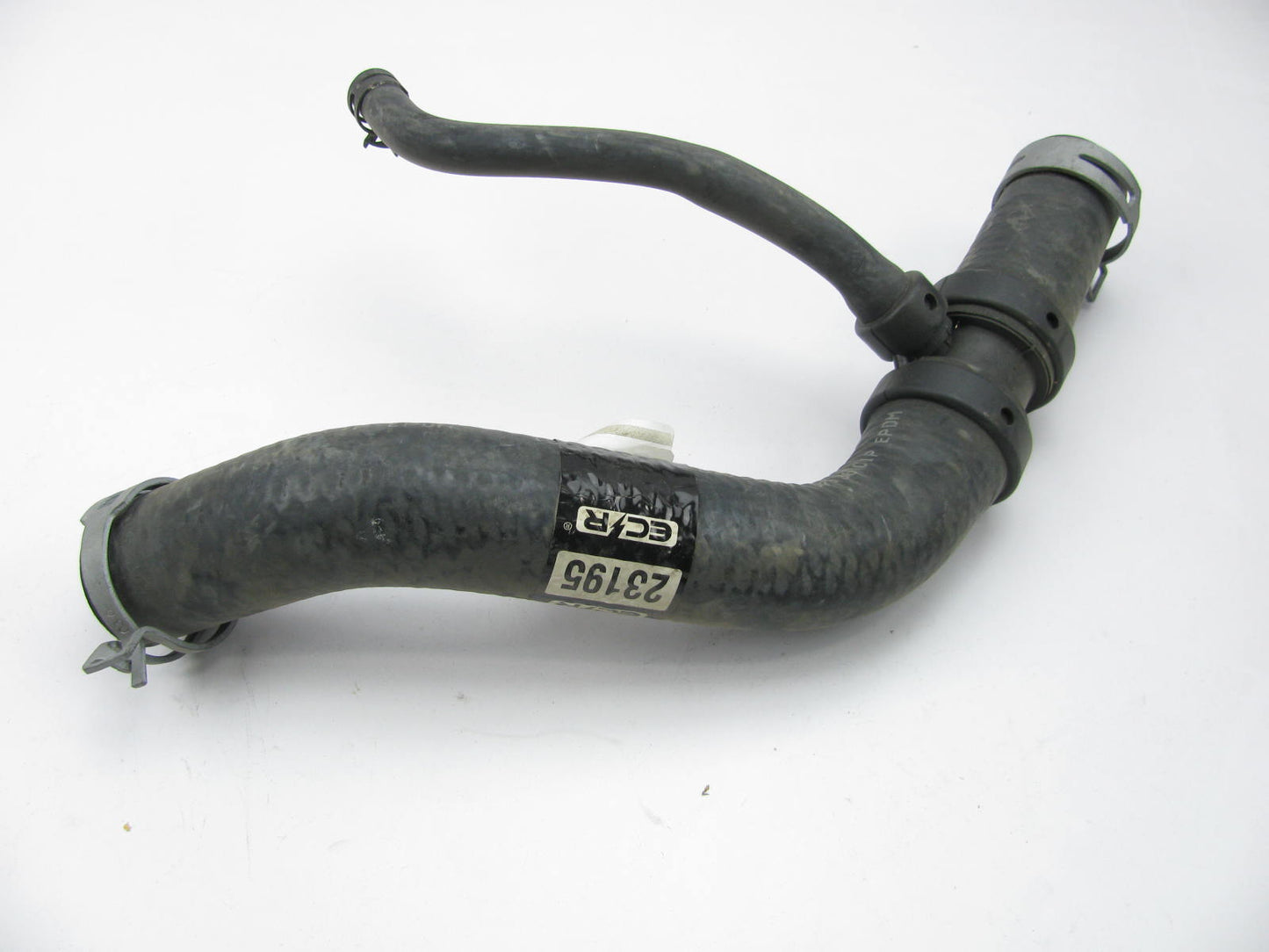 Gates 23195 Molded Radiator Coolant Hose - Lower - 5.3L HYBRID ONLY