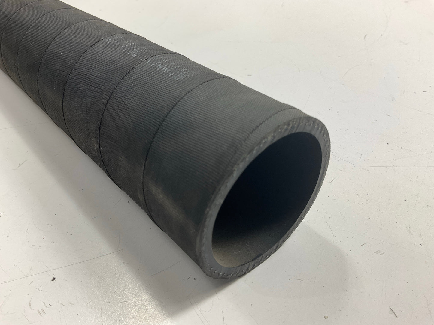 Gates 24032 Straight Heavy Duty Universal Radiator Hose - 2'' ID X 36'' Long
