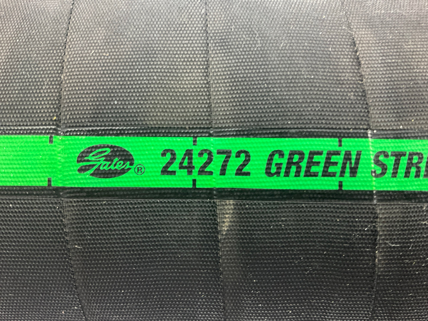 Gates 24272 Green Stripe Straight Radiator Coolant Hose, 4-1/2'' X 36'' Long