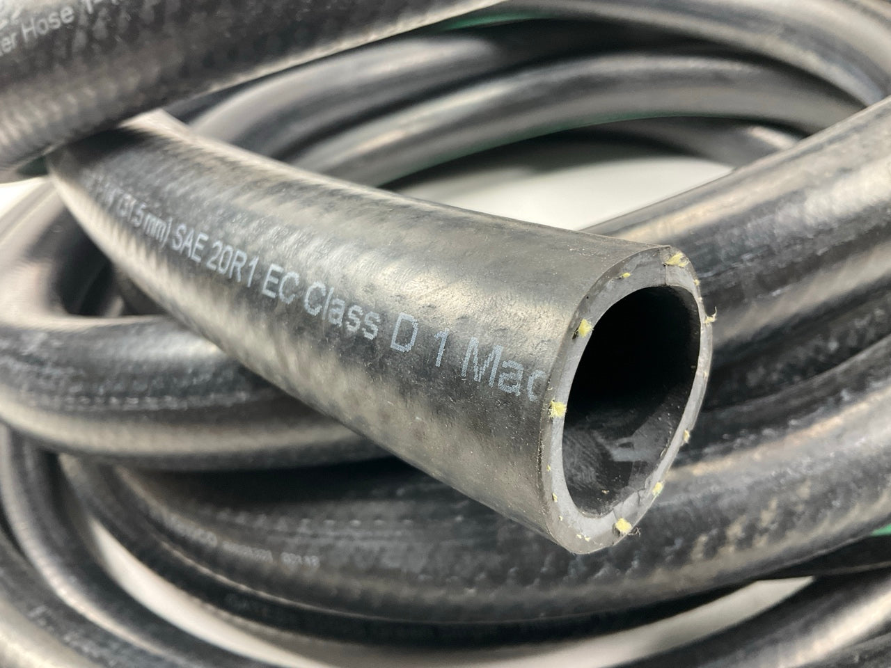 48 FEET - Gates 3269S Green Stripe Heater Hose 1-1/4'' (31.5mm) SAE 20R1 EC