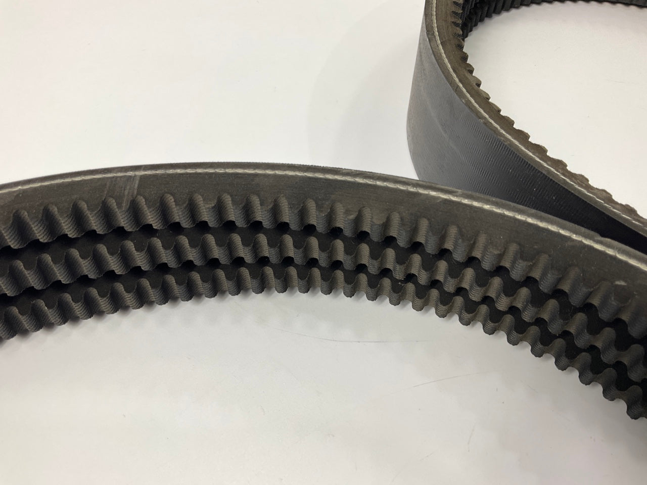 Gates 3/5VX1467 Industrial VX Wedge Drive Belt - 1.875'' X 146.7 - 3 Strand