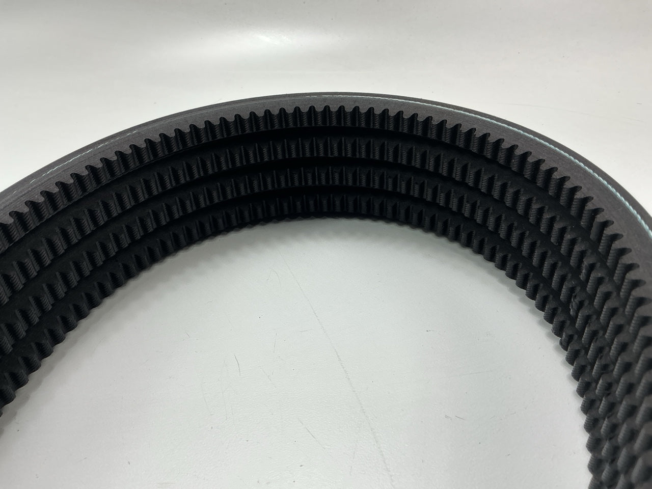 Gates 4/5VX1000 VX-Wedge Industrial Accessory Drive Belt - 2-3/4'' X 100'' 4 BAND
