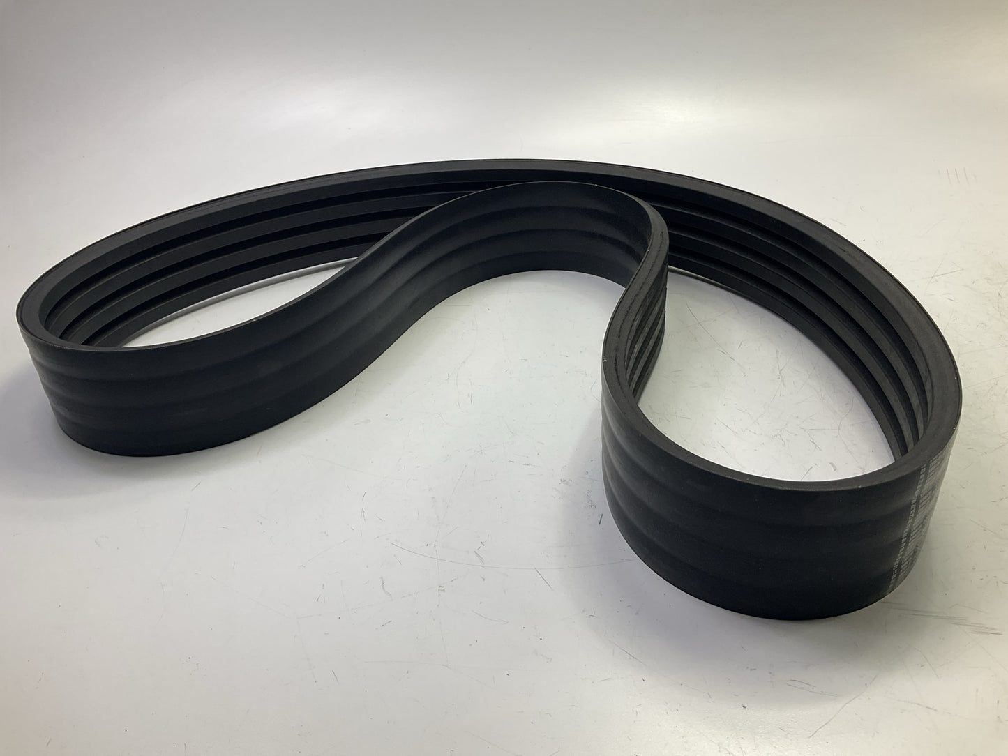 Gates 4/B74 Belt 77'' Belt Outside Length; 2-1/2'' Belt Width, 4 BANDS