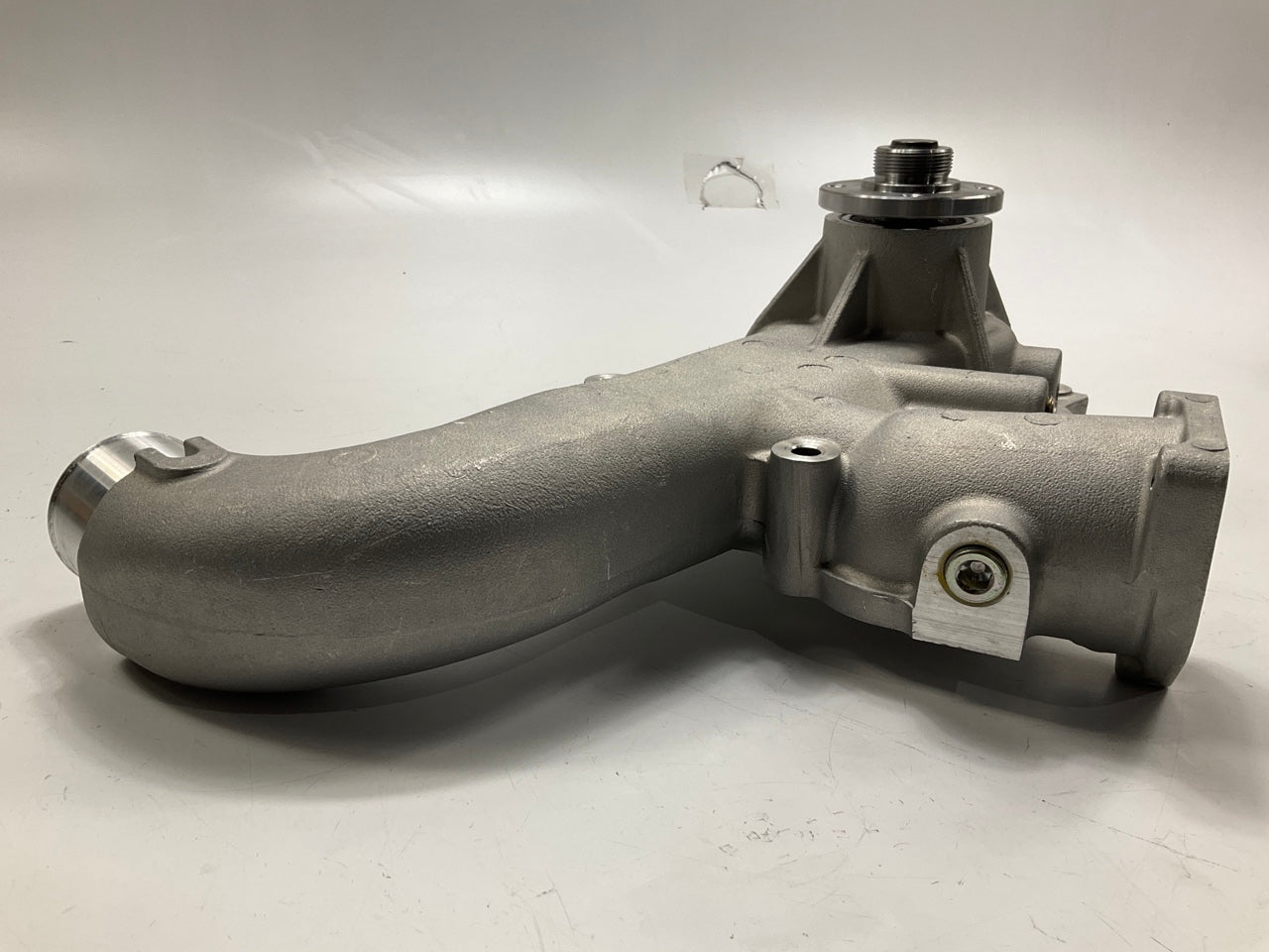 Gates 45007 Water Pump - 1994-1995 Ford 7.3 Powerstroke Diesel Engines