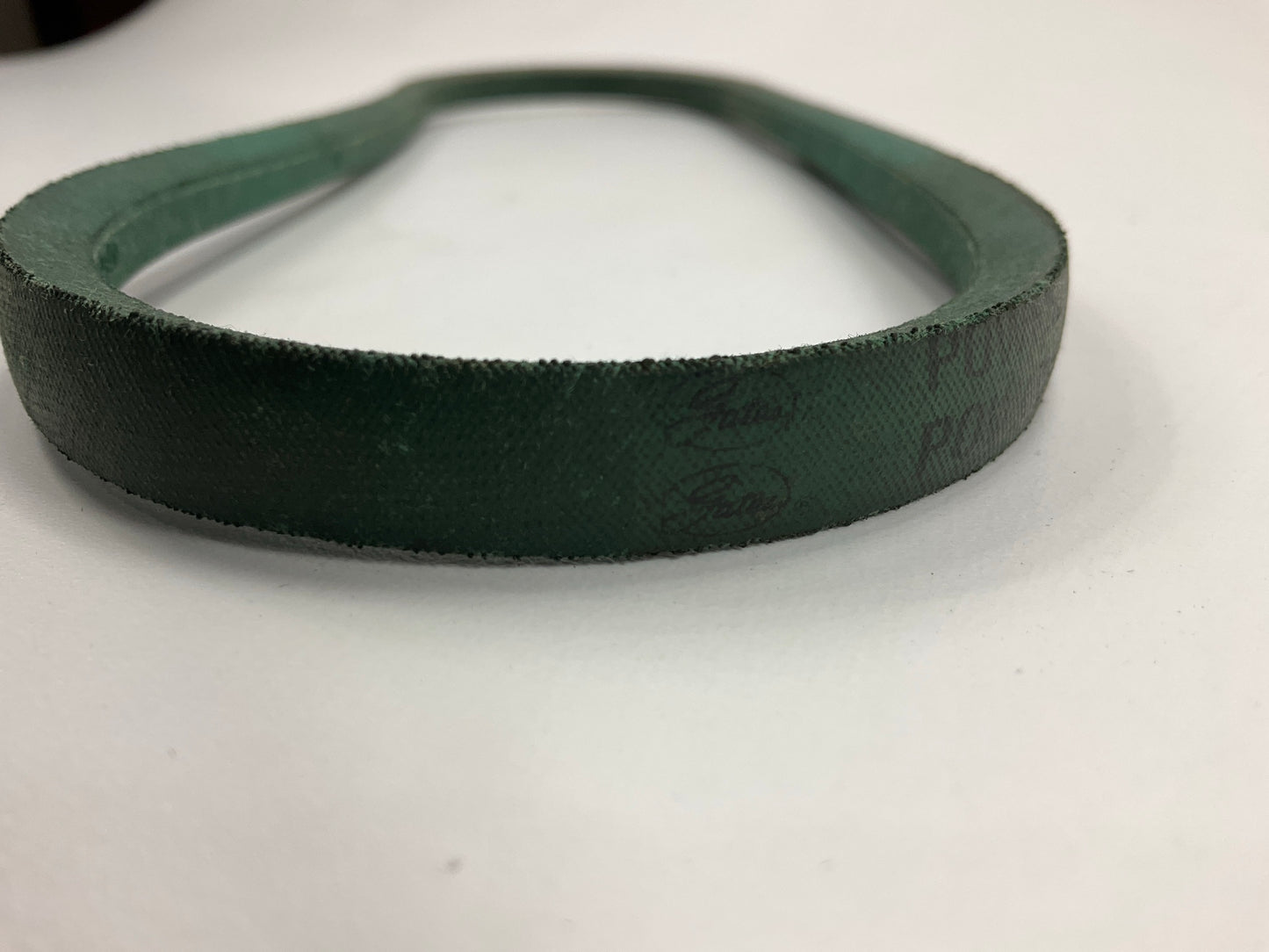 Gates 6831 Power Equipment Accessory Drive Belt - 1/2'' X 31''
