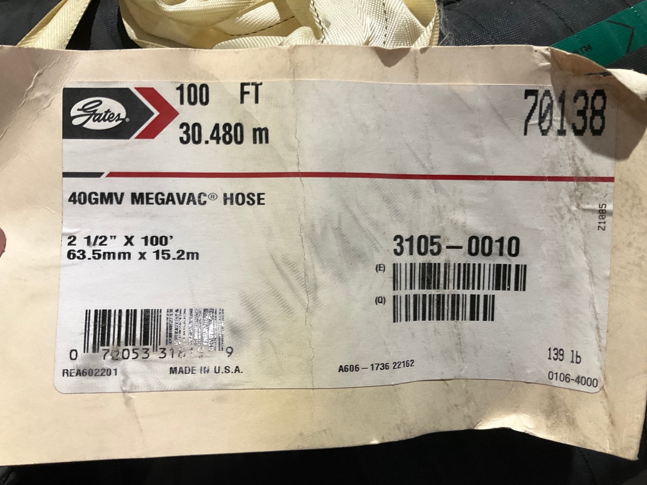 100 FEET - Gates 70138 Megavac Hydraulic Hose, 2-1/2'' ID, 70 PSI SAE 100R4