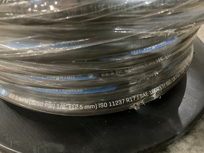 330 FEET - Gates 70567 M3K Mega3000 Hydraulic Hose SAE 100R17, 1/2'' ID, 3250 PSI